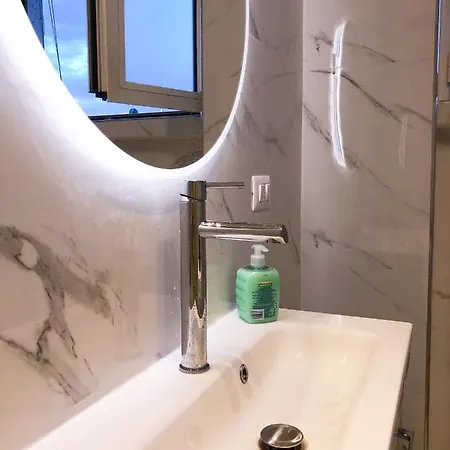 Apartment Casa Affori Centro M3 *