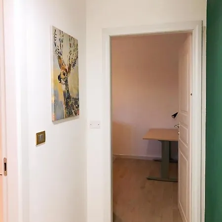 Apartment Casa Affori Centro M3 *